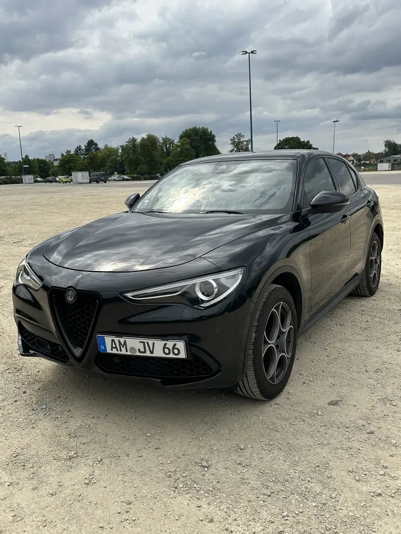 Alfa Romeo Stelvio Super Q4 2.0 Turbo 16V 200 PS - 1