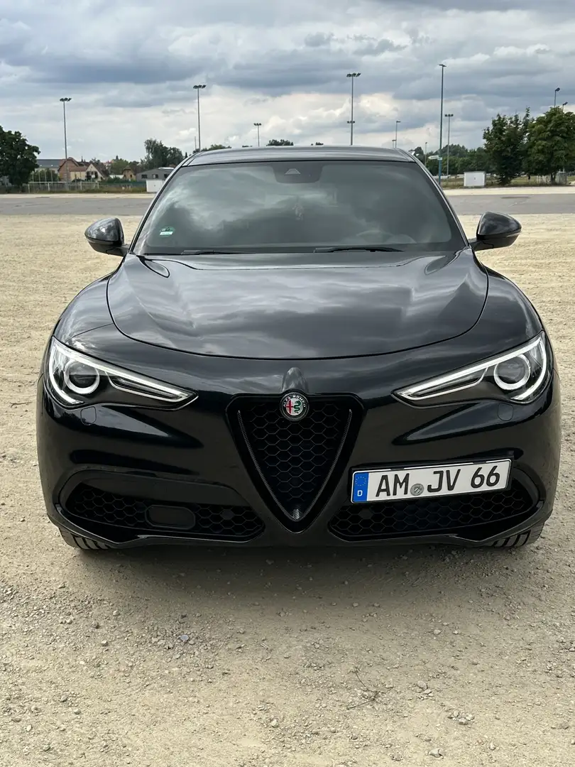 Alfa Romeo Stelvio Super Q4 2.0 Turbo 16V 200 PS - 2