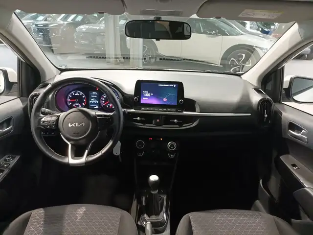 Kia Picanto view 9