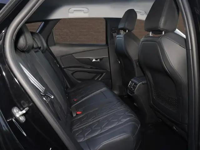 Peugeot 3008 view 11