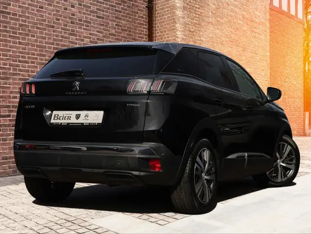 Peugeot 3008 view 4