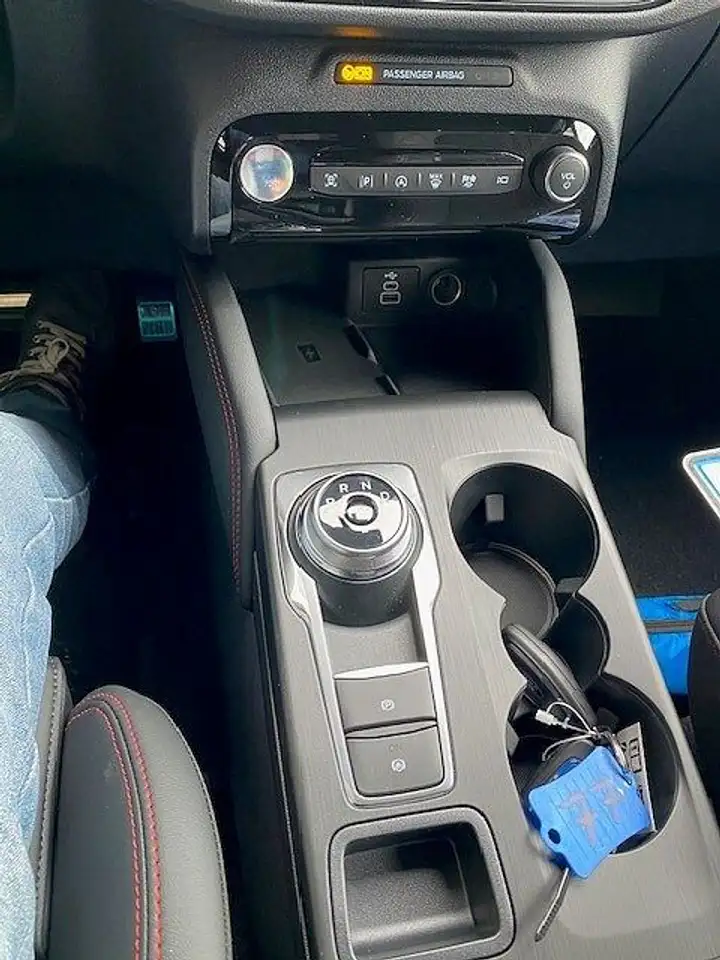 Ford Kuga 1.5EcoB.''ST-LINE X''LED-SW,ACCLeder 15