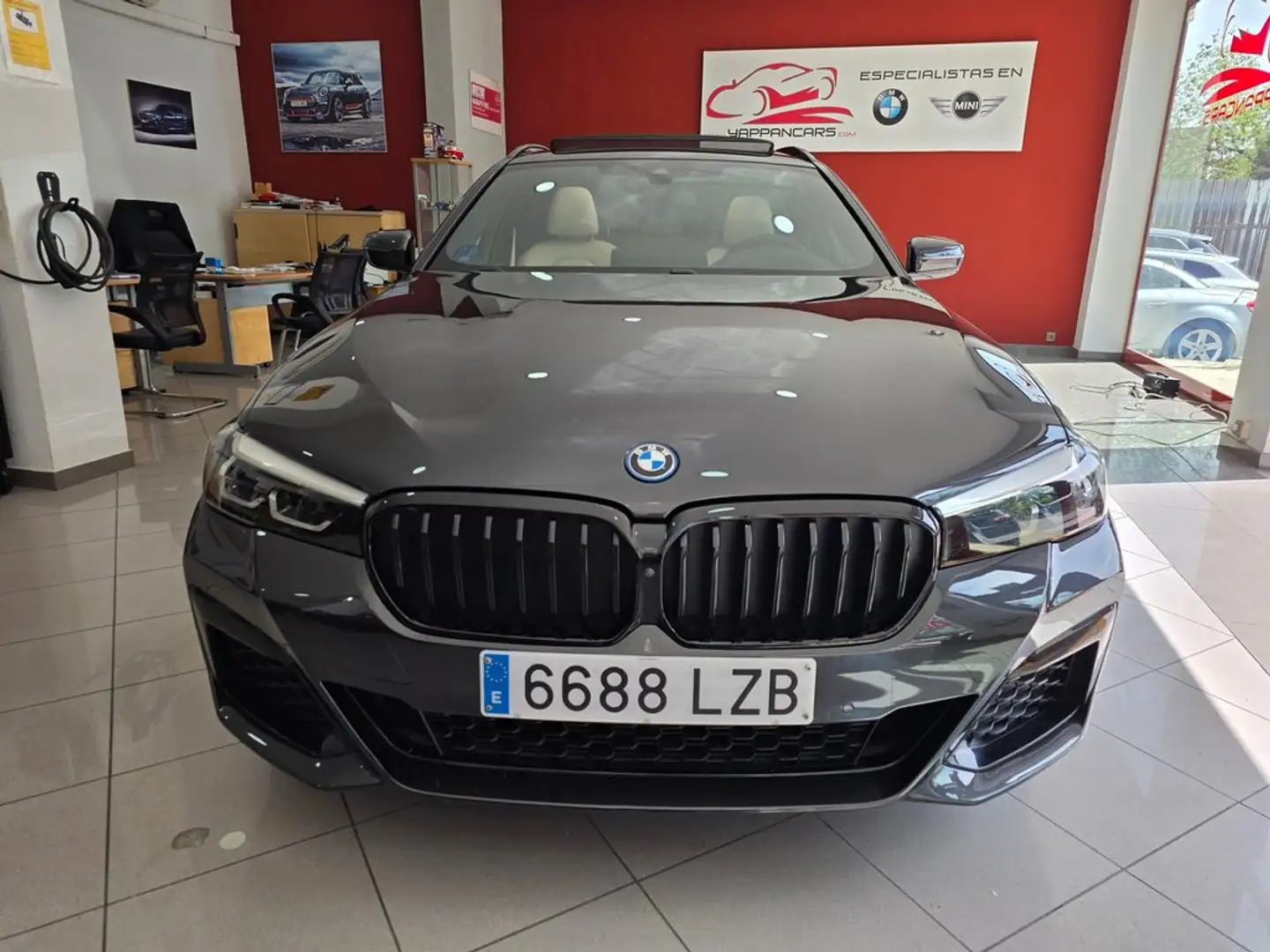 BMW 530 530e Touring Gris - 2