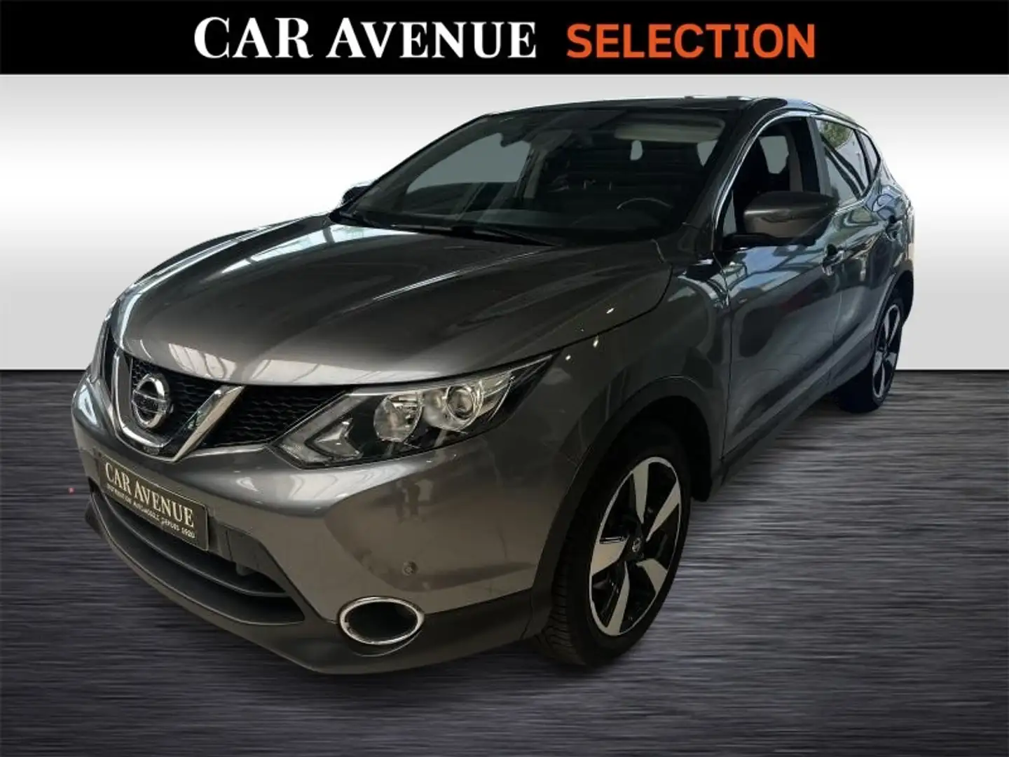 Nissan Qashqai DIG-T Business Edition Grijs - 1