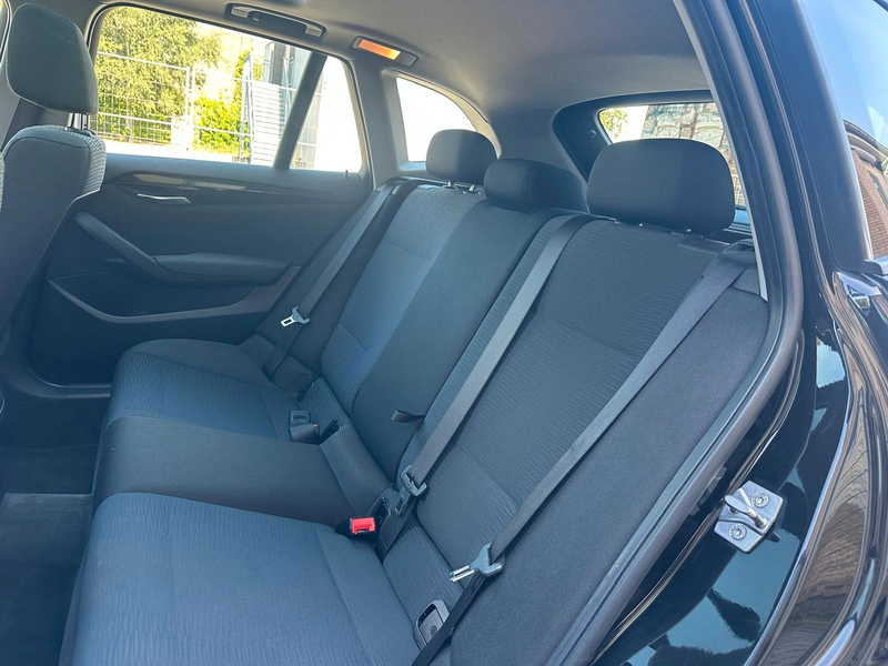 BMW X1 sDrive 18 i Panorama, Navi, AHK. — photo 15