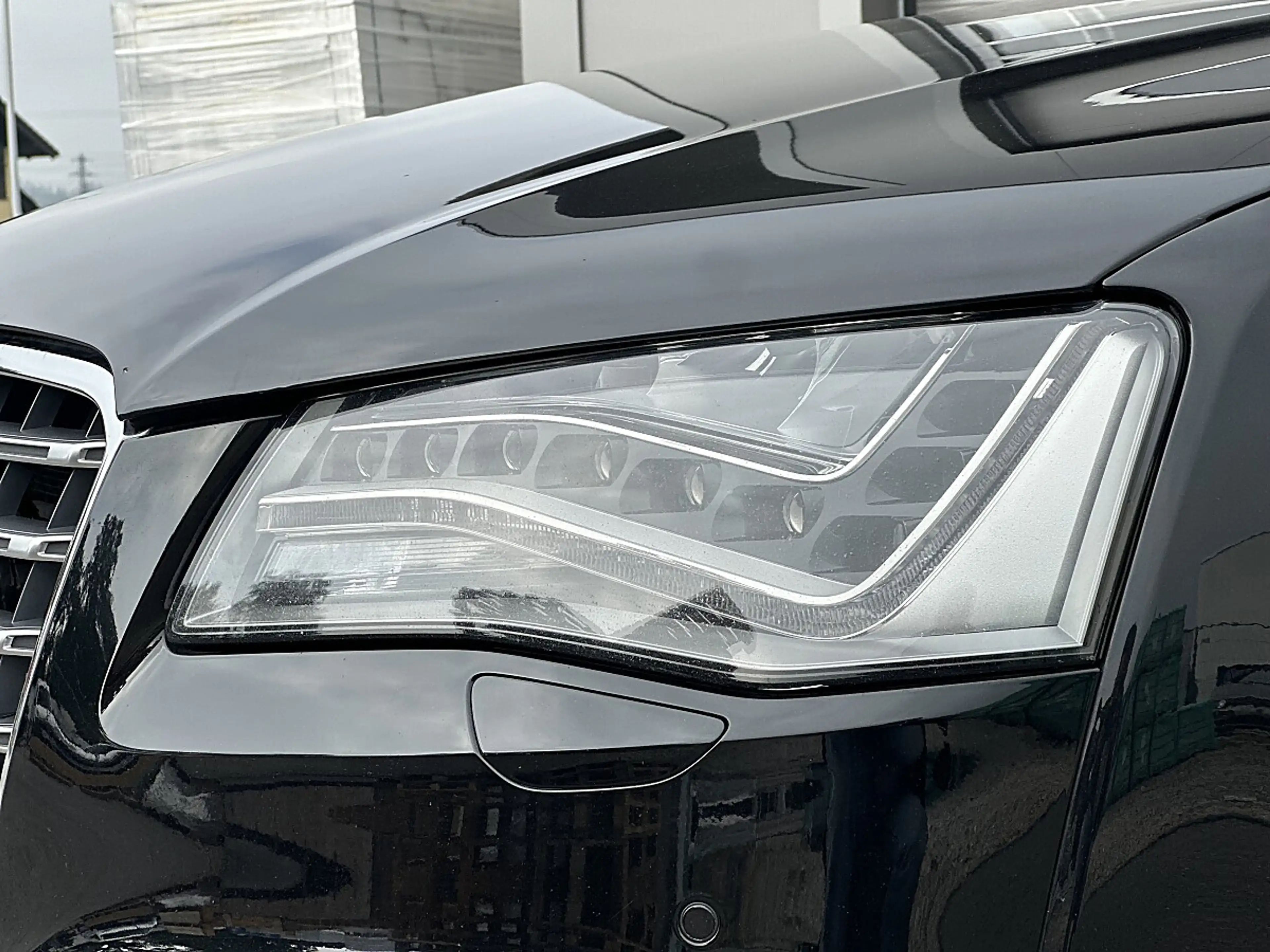 Audi A8 L 4.2 TDI quattro — photo 11