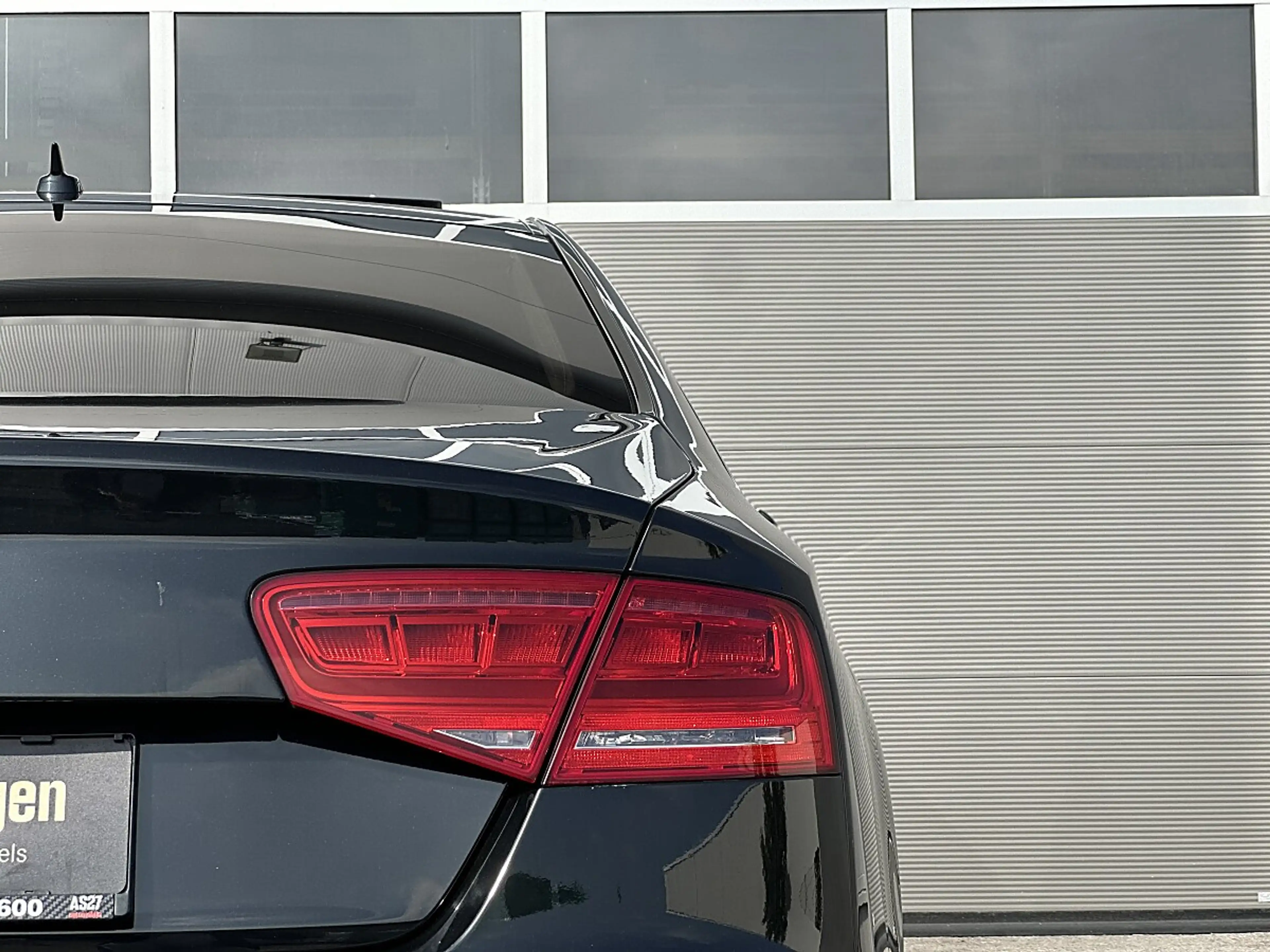Audi A8 L 4.2 TDI quattro — photo 10
