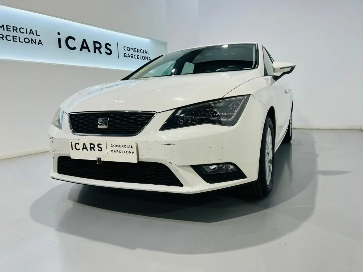 SEAT Leon SC 1.6TDI CR S&S Reference 105 Wit - 1