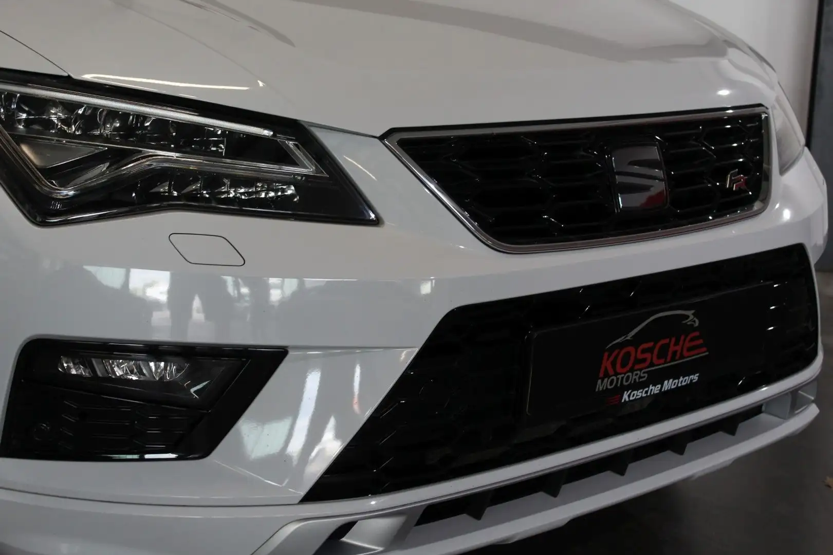 SEAT Ateca 1.5 TSI FR DSG Kamera Keyless 1.Hand Beats Weiß - 2
