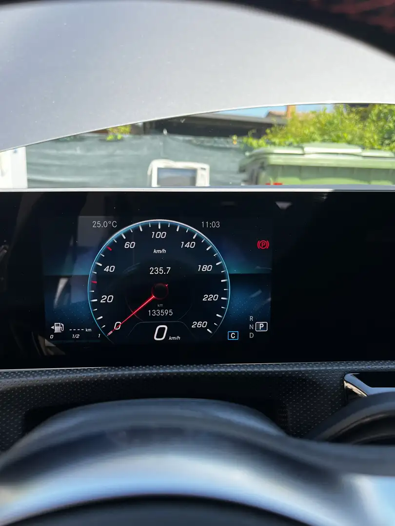 Mercedes-Benz A 220 d Premium auto - 2