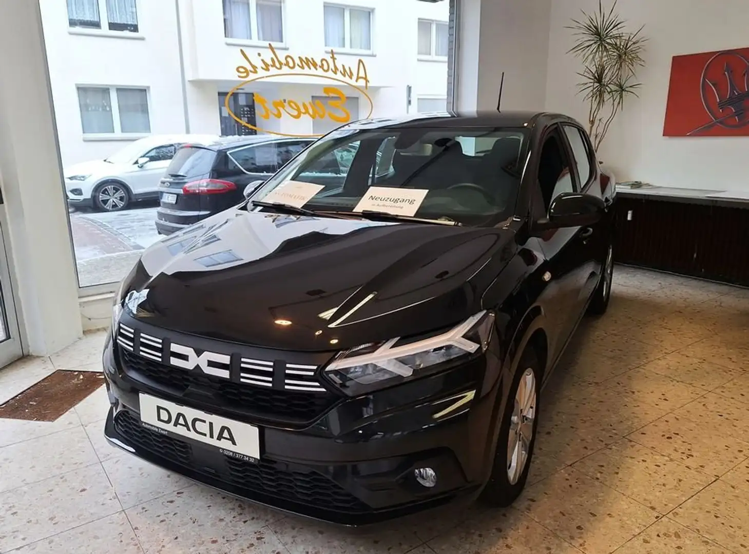 Dacia Sandero Automatik nur26Tkm 1.Hd Navi Kamera SHZ DAB Alu Noir - 1