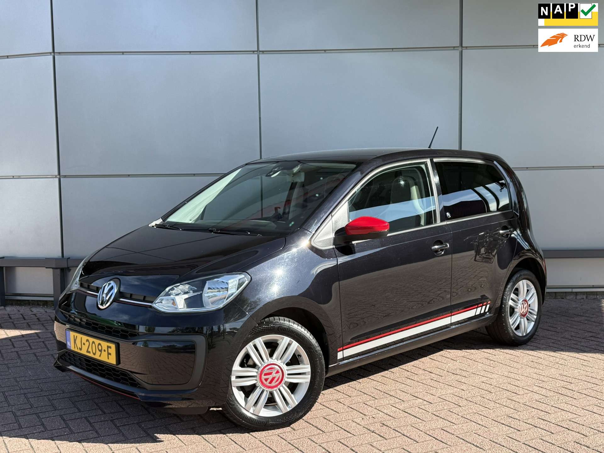 Volkswagen up!
