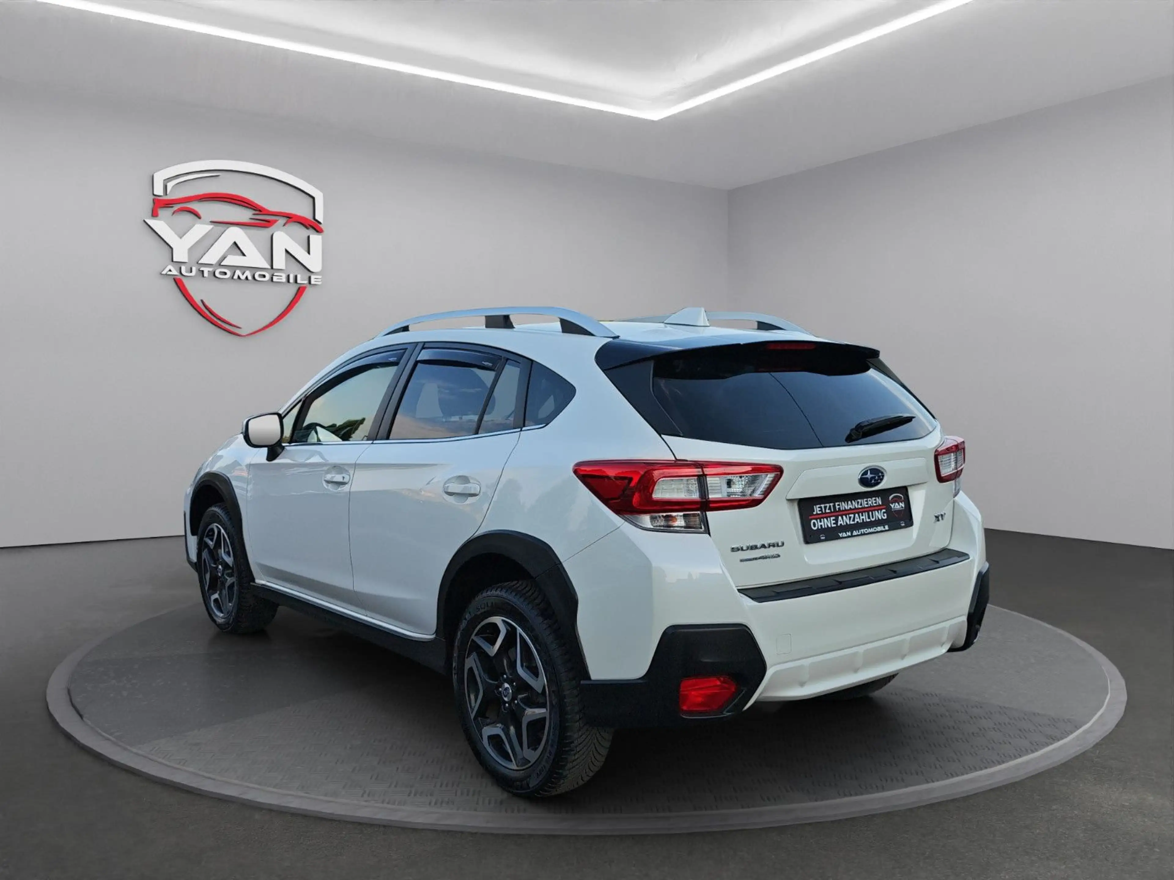 Subaru XV Exclusive+ 2.0 *Automatik*Leder*LED*Navi*ACC* — photo 7