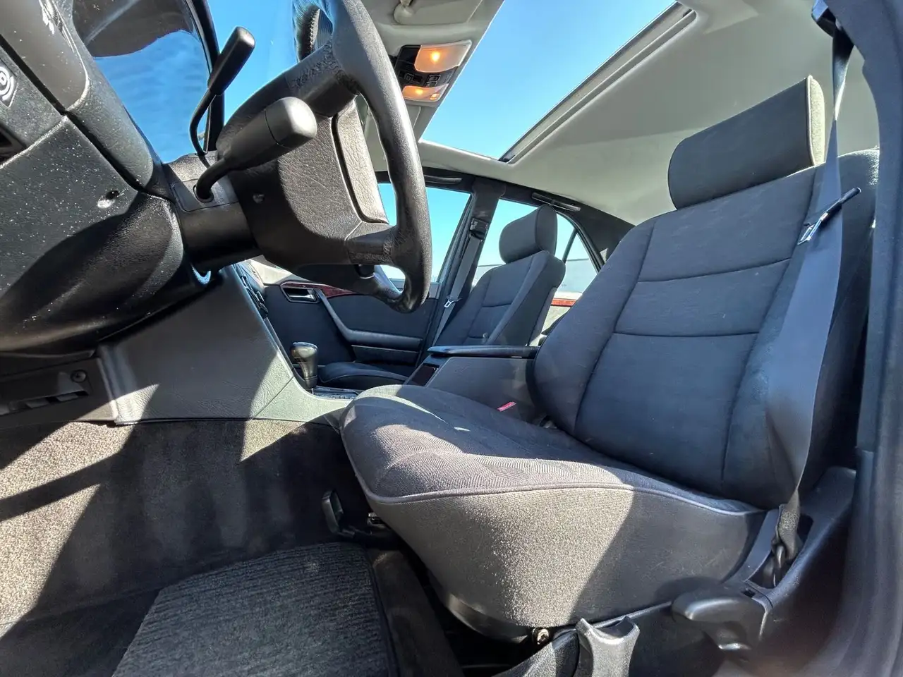 Mercedes-Benz C 180 KLIMA + TÜV BIS 02/2027, foto 10