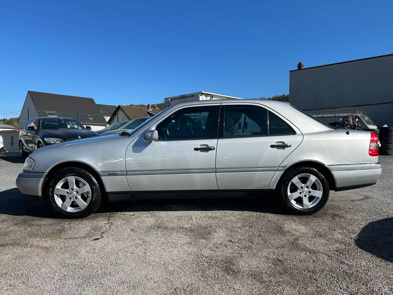 Mercedes-Benz C 180 KLIMA + TÜV BIS 02/2027, foto 8