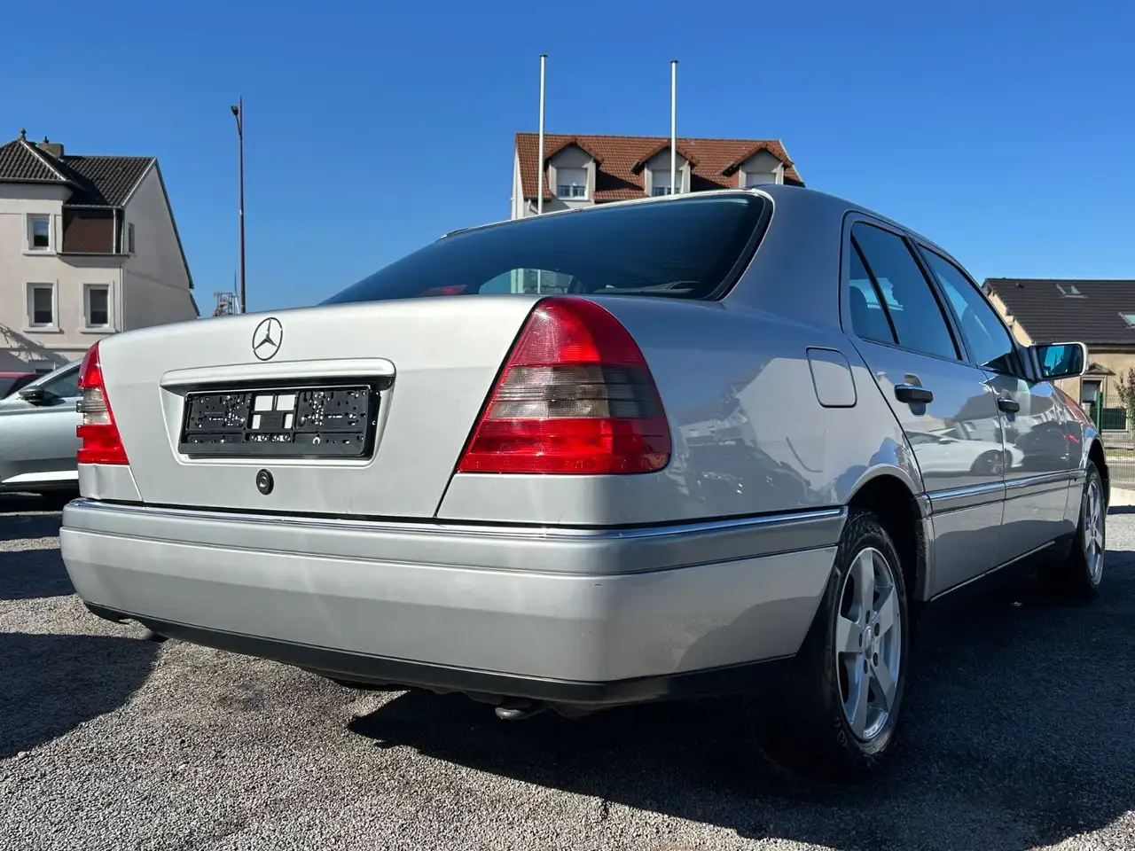 Mercedes-Benz C 180 KLIMA + TÜV BIS 02/2027, foto 5