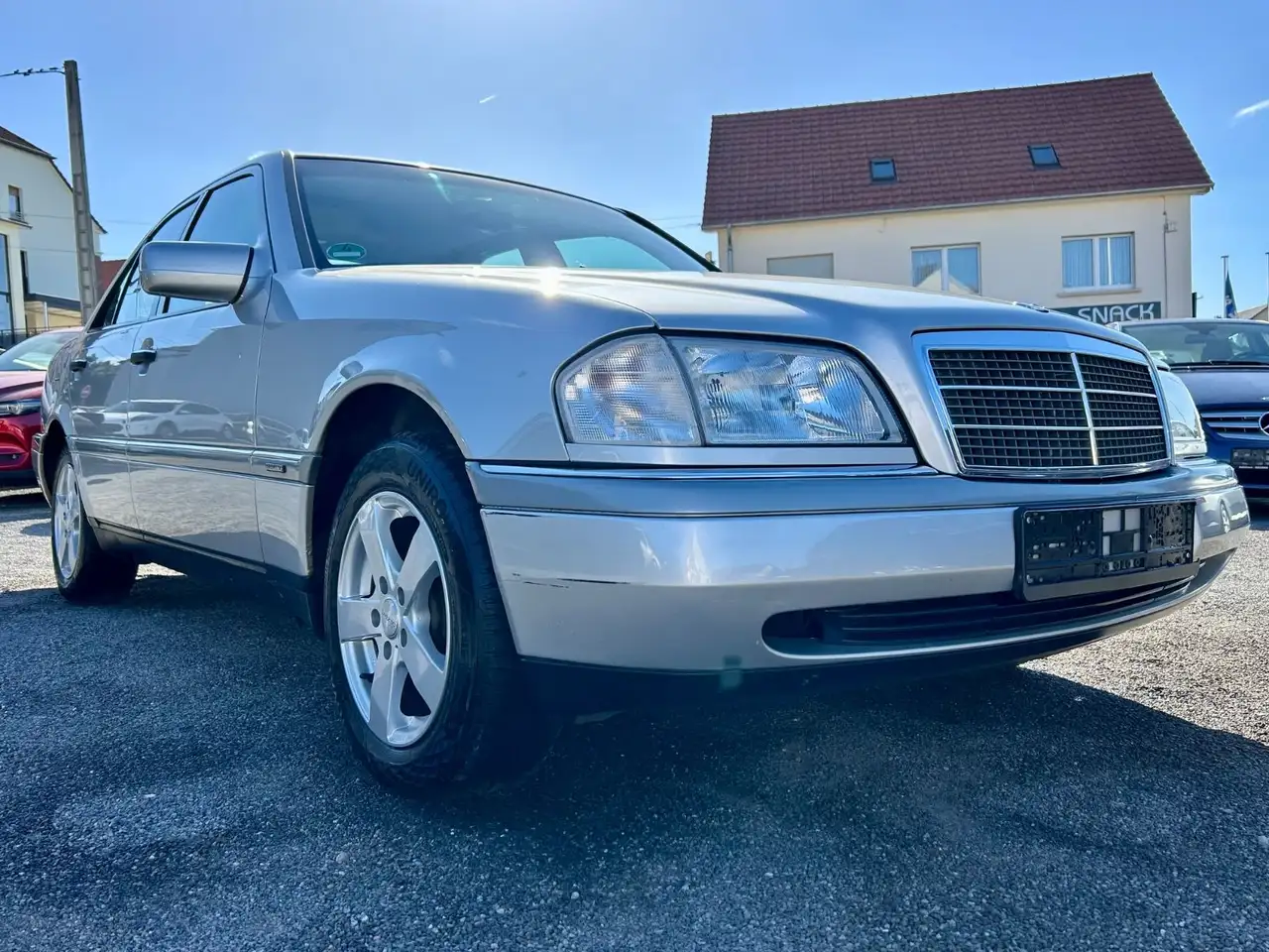 Mercedes-Benz C 180 KLIMA + TÜV BIS 02/2027, foto 3