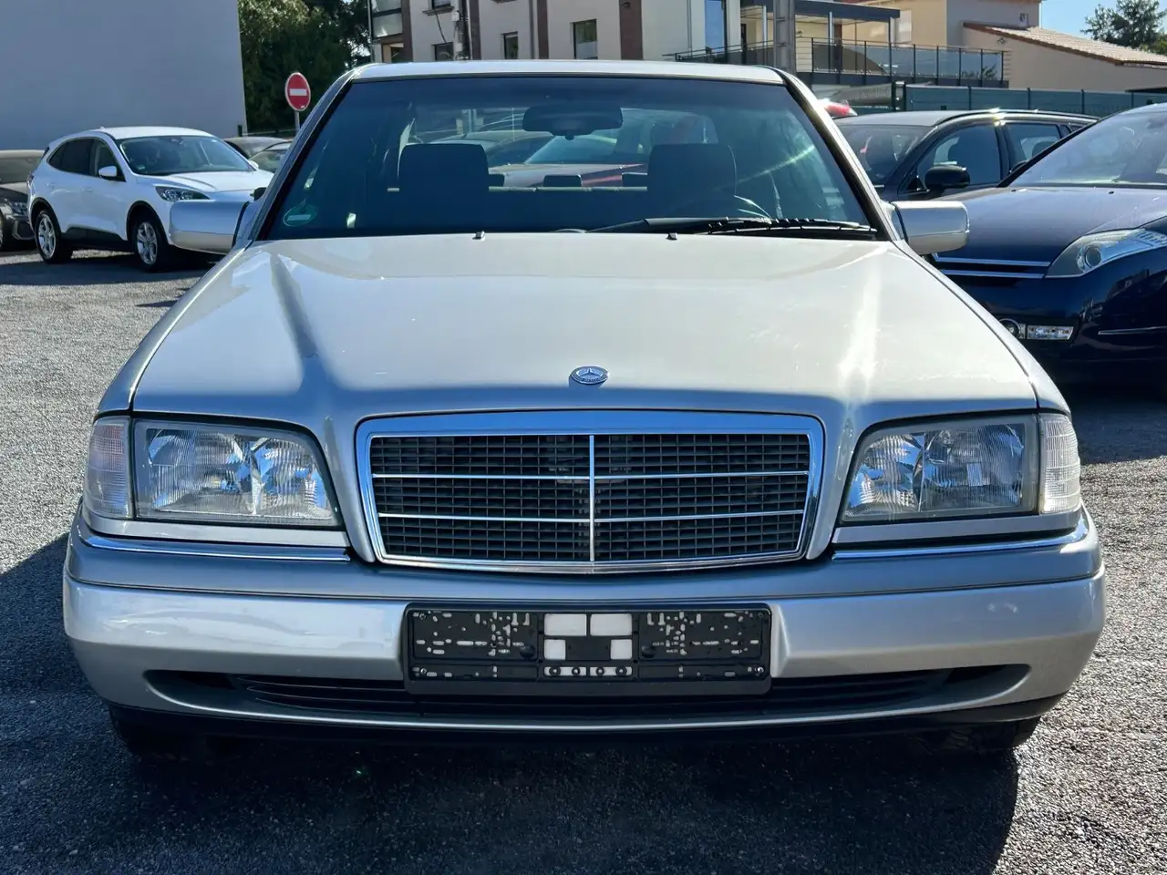 Mercedes-Benz C 180 KLIMA + TÜV BIS 02/2027, foto 2
