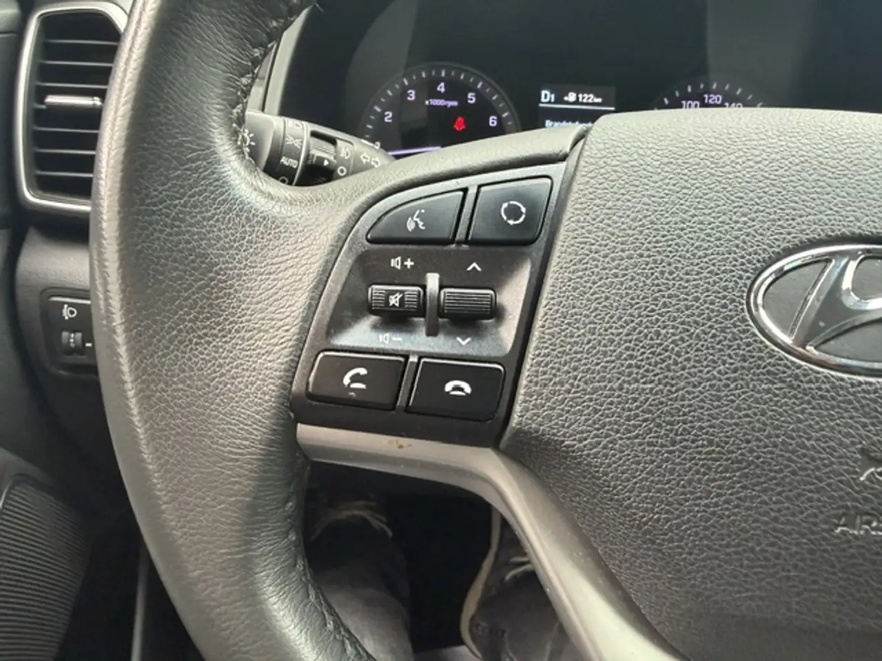 Hyundai TUCSON 1.6 T-GDi 2WD Executive DCT, миниатюра 18