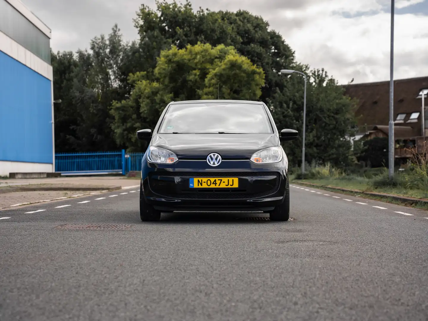 Volkswagen up! up! 1.0 move up! Чёрный - 2