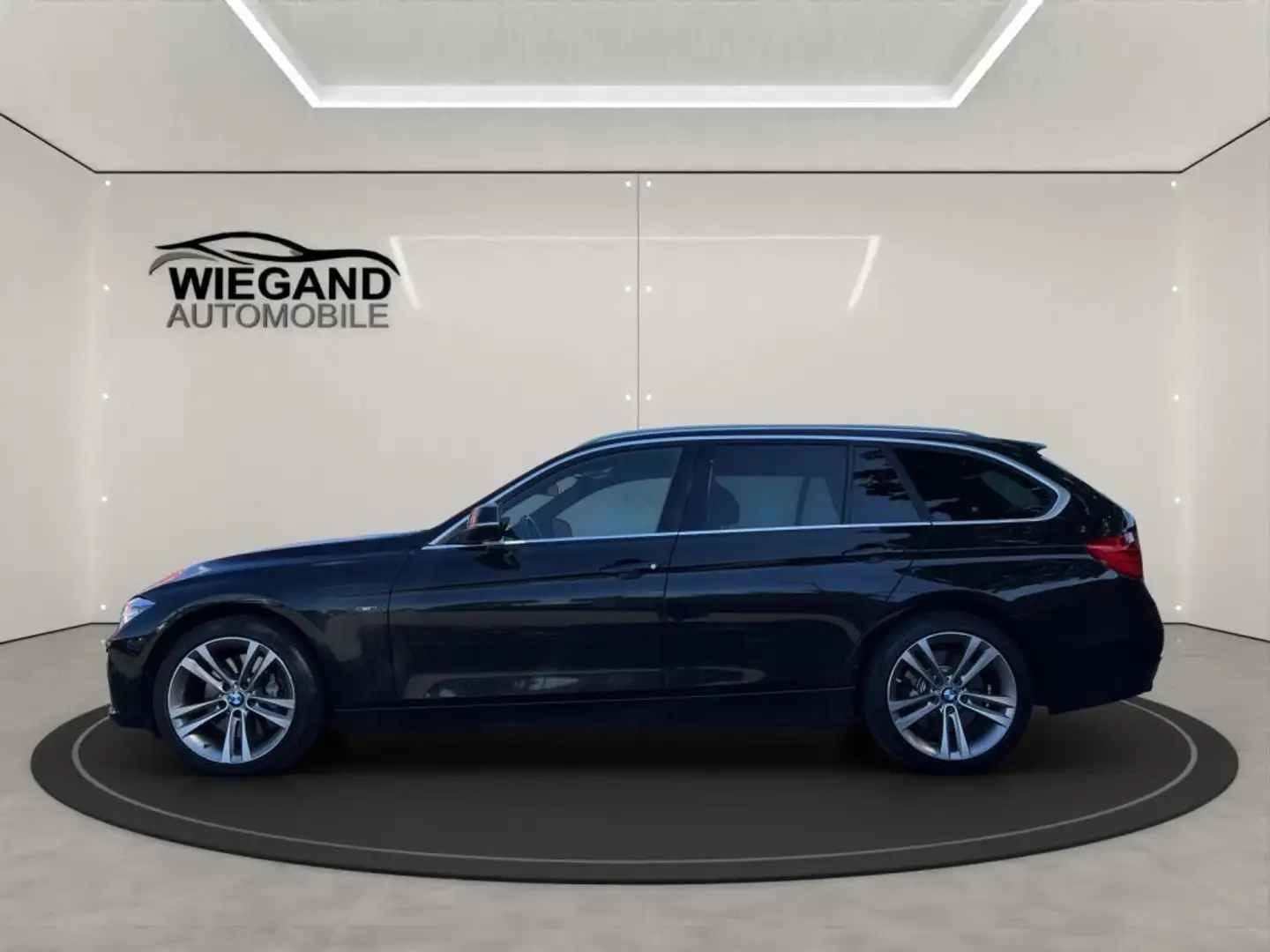 BMW 335 d Touring xDrive Sport-Aut SPORT LINE+INNO-P. Schwarz - 2