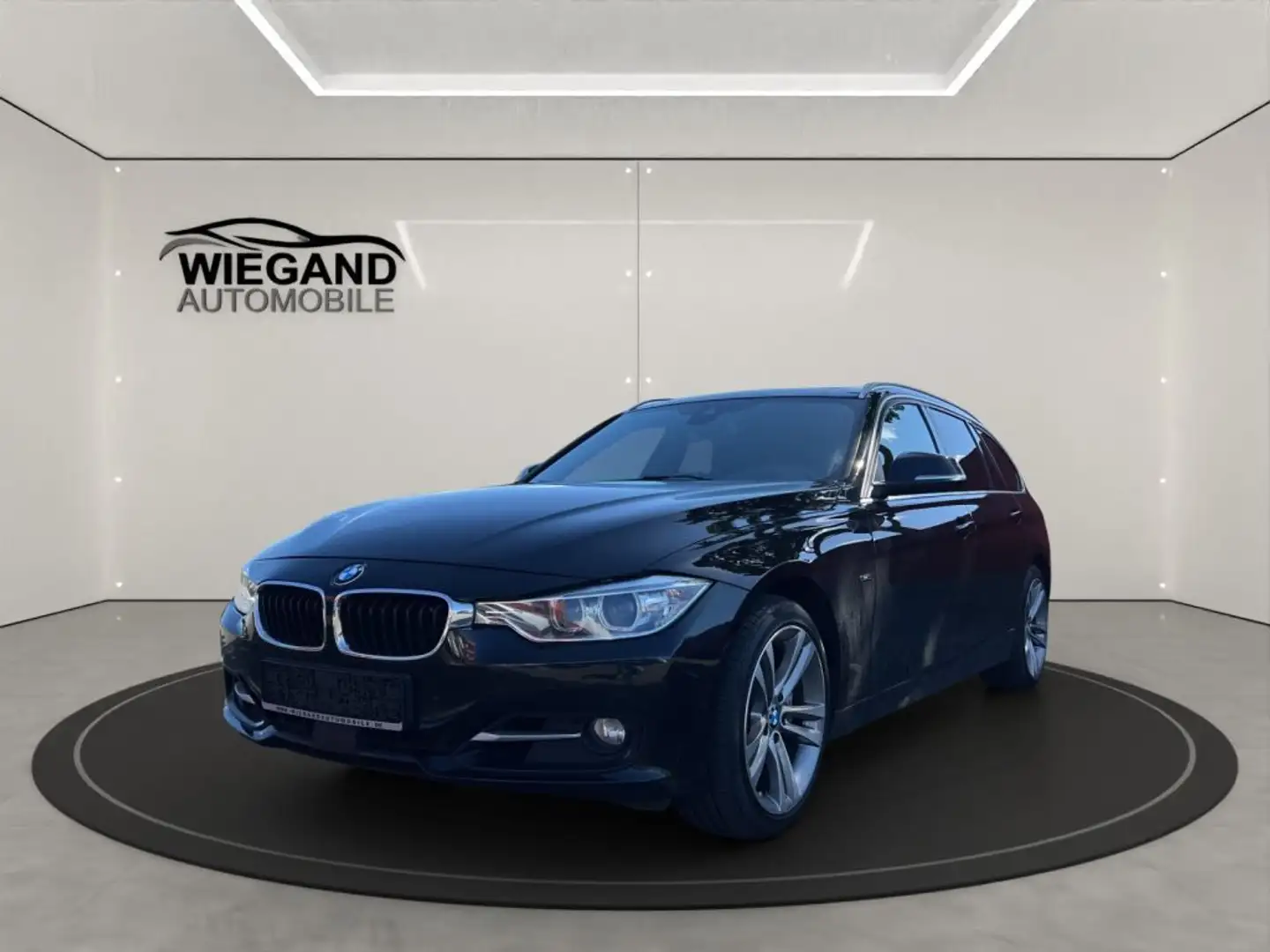 BMW 335 d Touring xDrive Sport-Aut SPORT LINE+INNO-P. Schwarz - 1