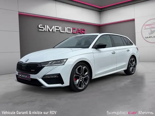 Skoda Octavia view 4