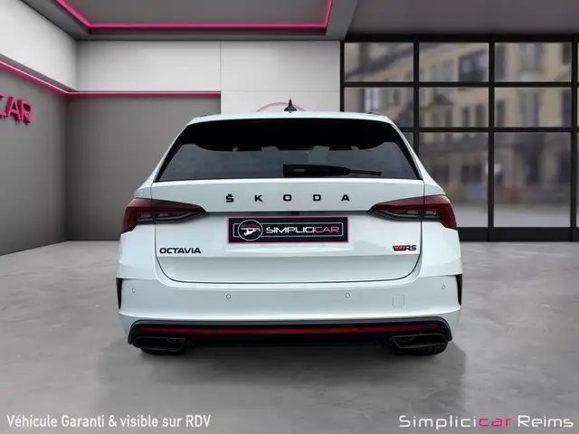 Skoda Octavia view 7