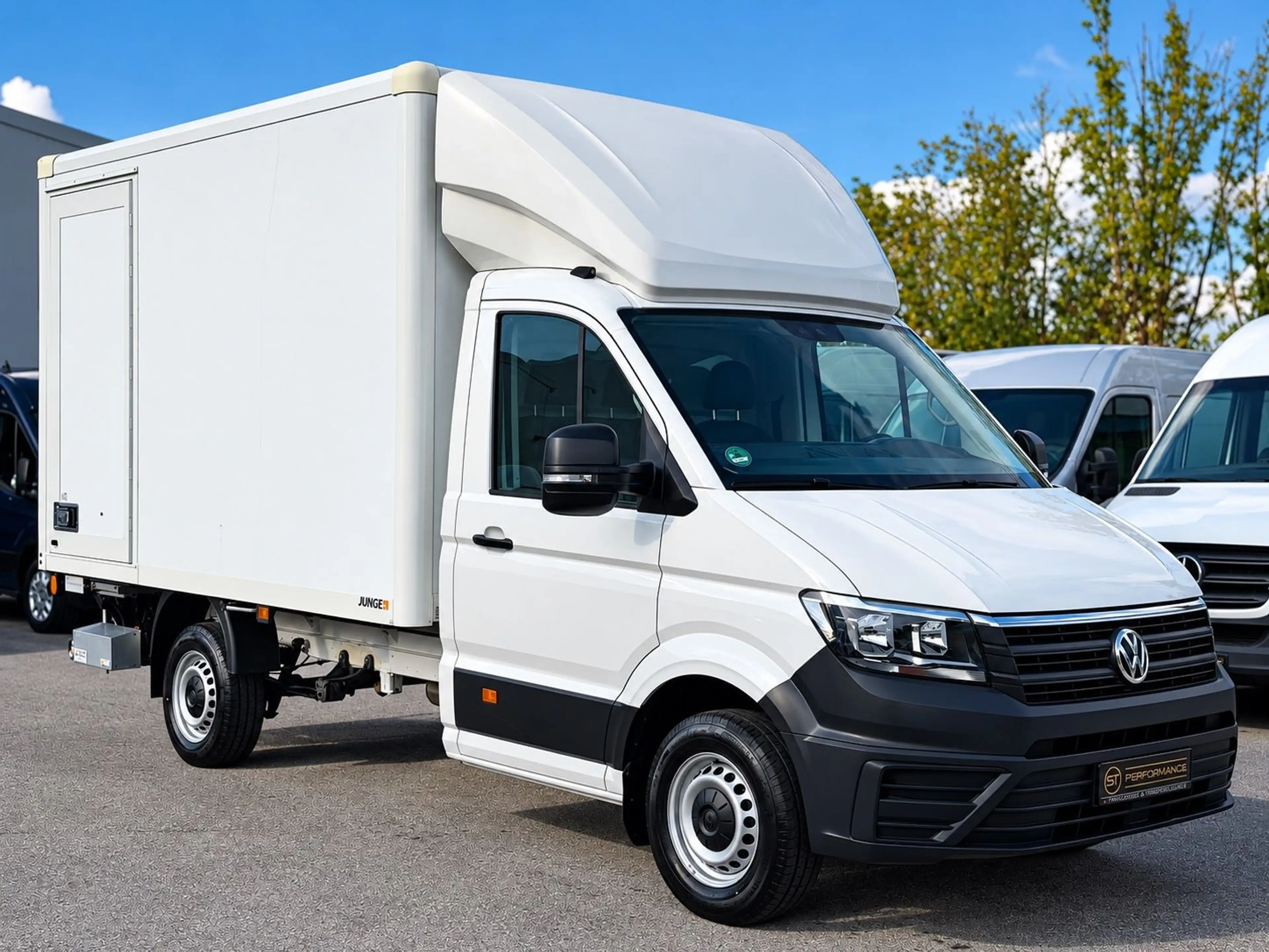 Volkswagen Crafter 35 KOFFER KLIMA NAVI LBW 1HAND KAMERA — photo 3