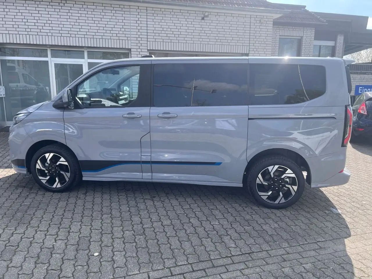 Ford Tourneo Custom 320 L1 Sport Automatik 360º kam 8