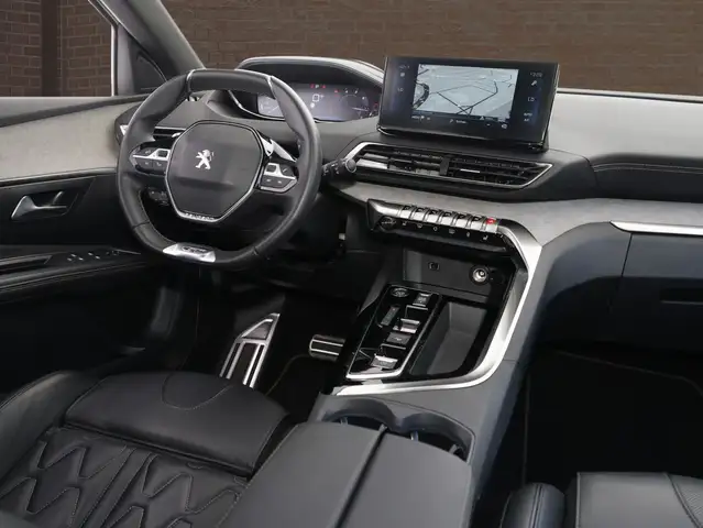 Peugeot 5008 view 10