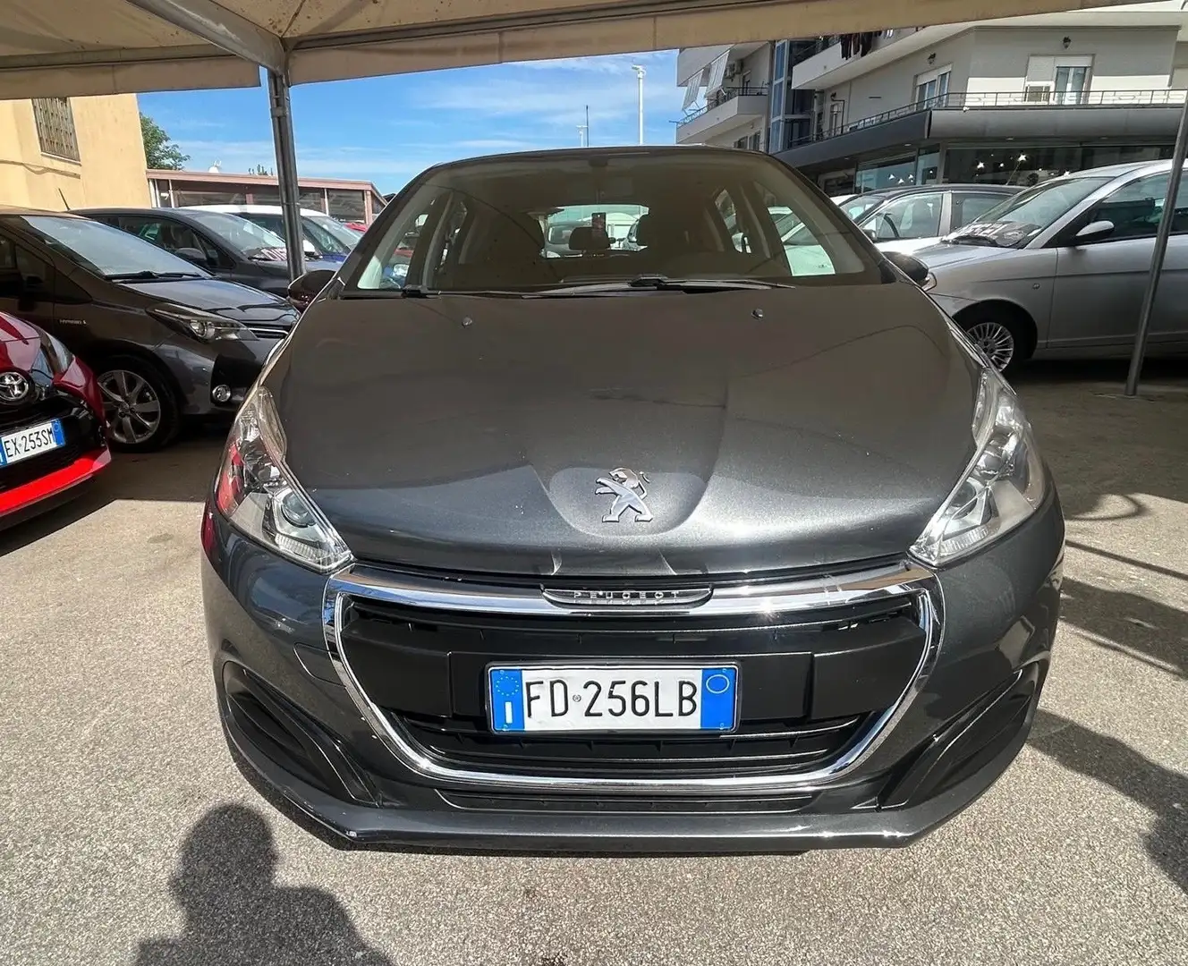 Peugeot 208 208 5p 1.6 bluehdi Allure 75cv Grigio - 2