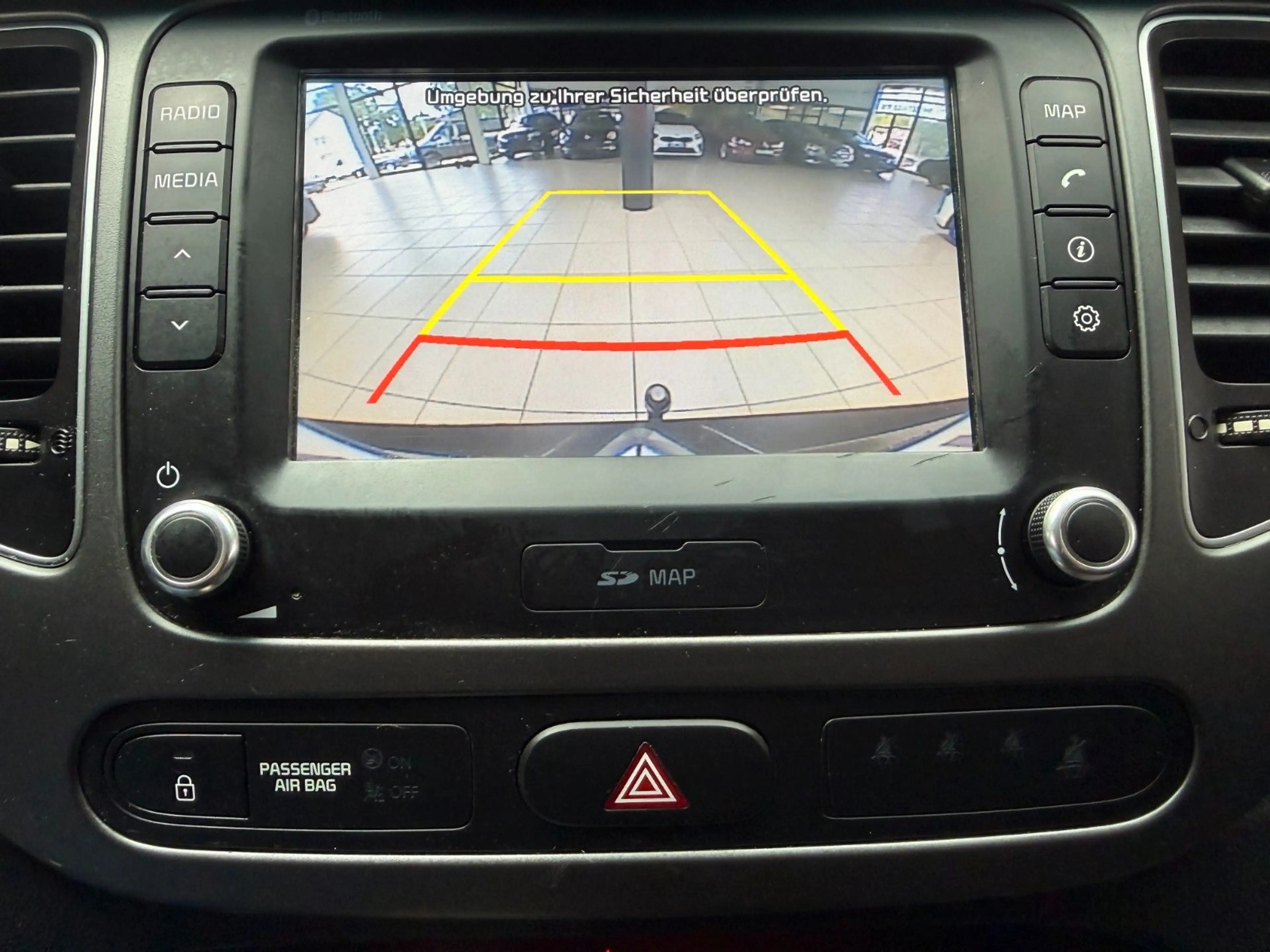 Kia Carens Vision — photo 10