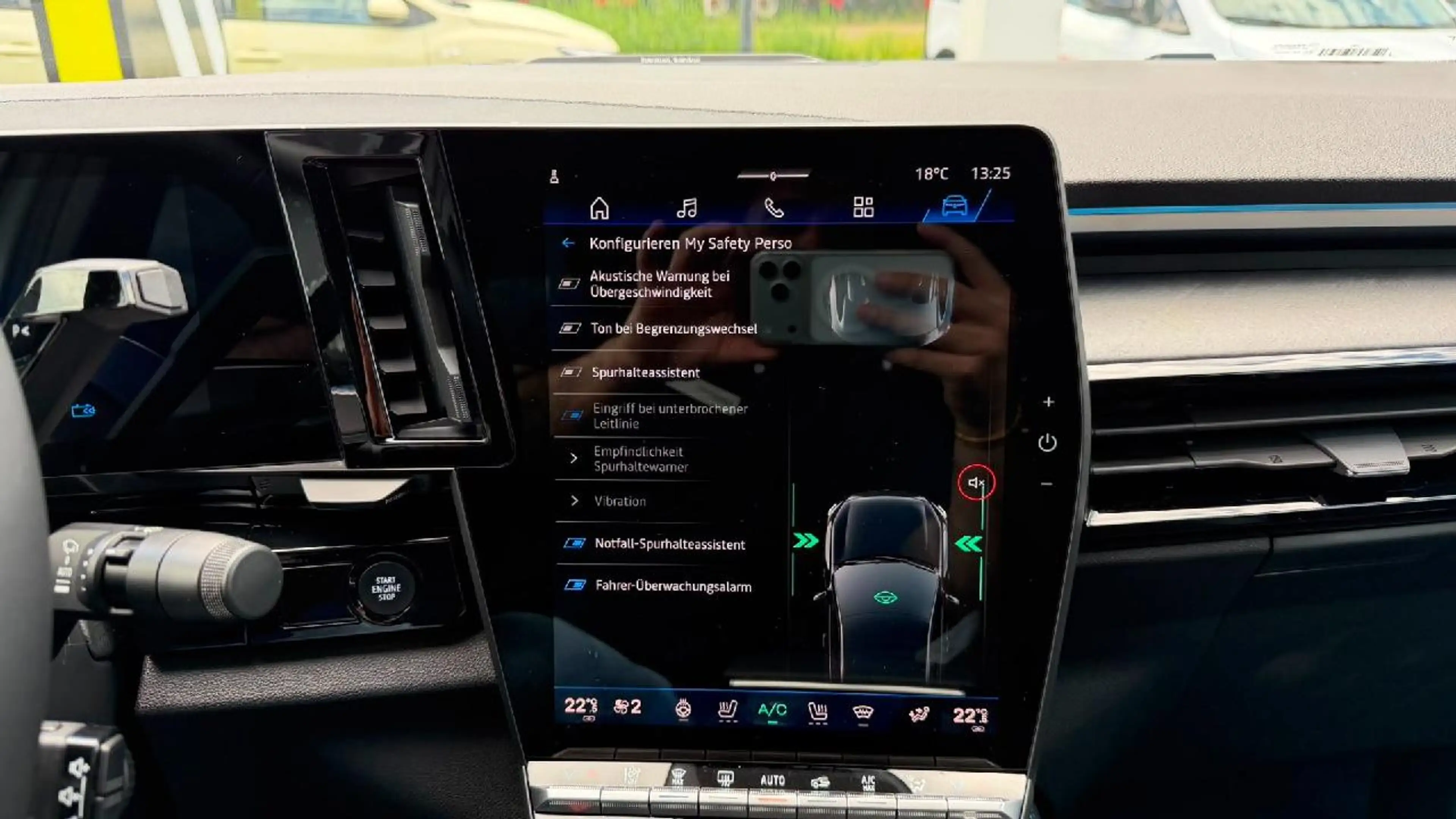 Renault Rafale 300 E-Tech Plug-in Hybrid 4x4 Esprit Alpine — photo 14