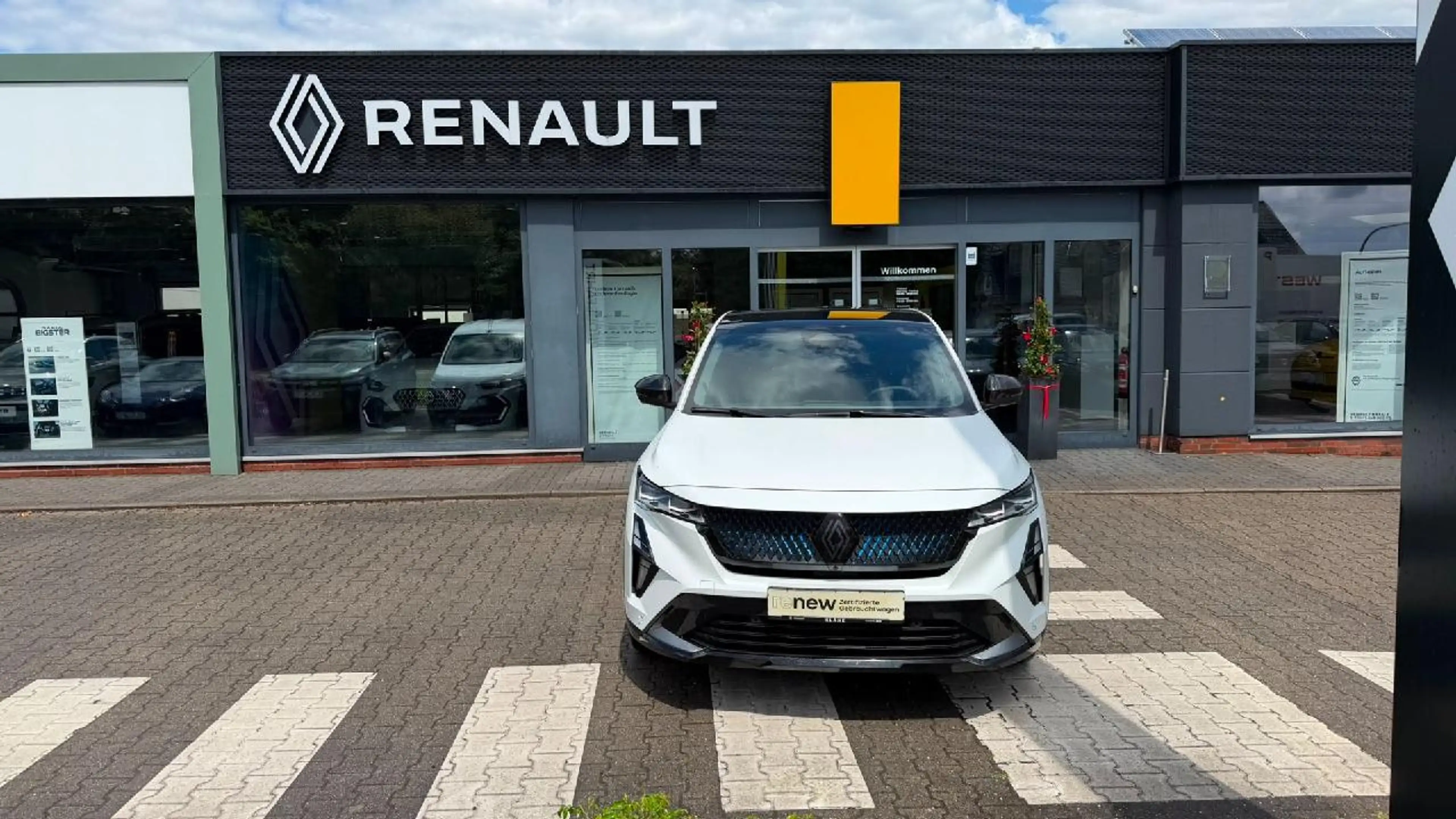 Renault Rafale 300 E-Tech Plug-in Hybrid 4x4 Esprit Alpine