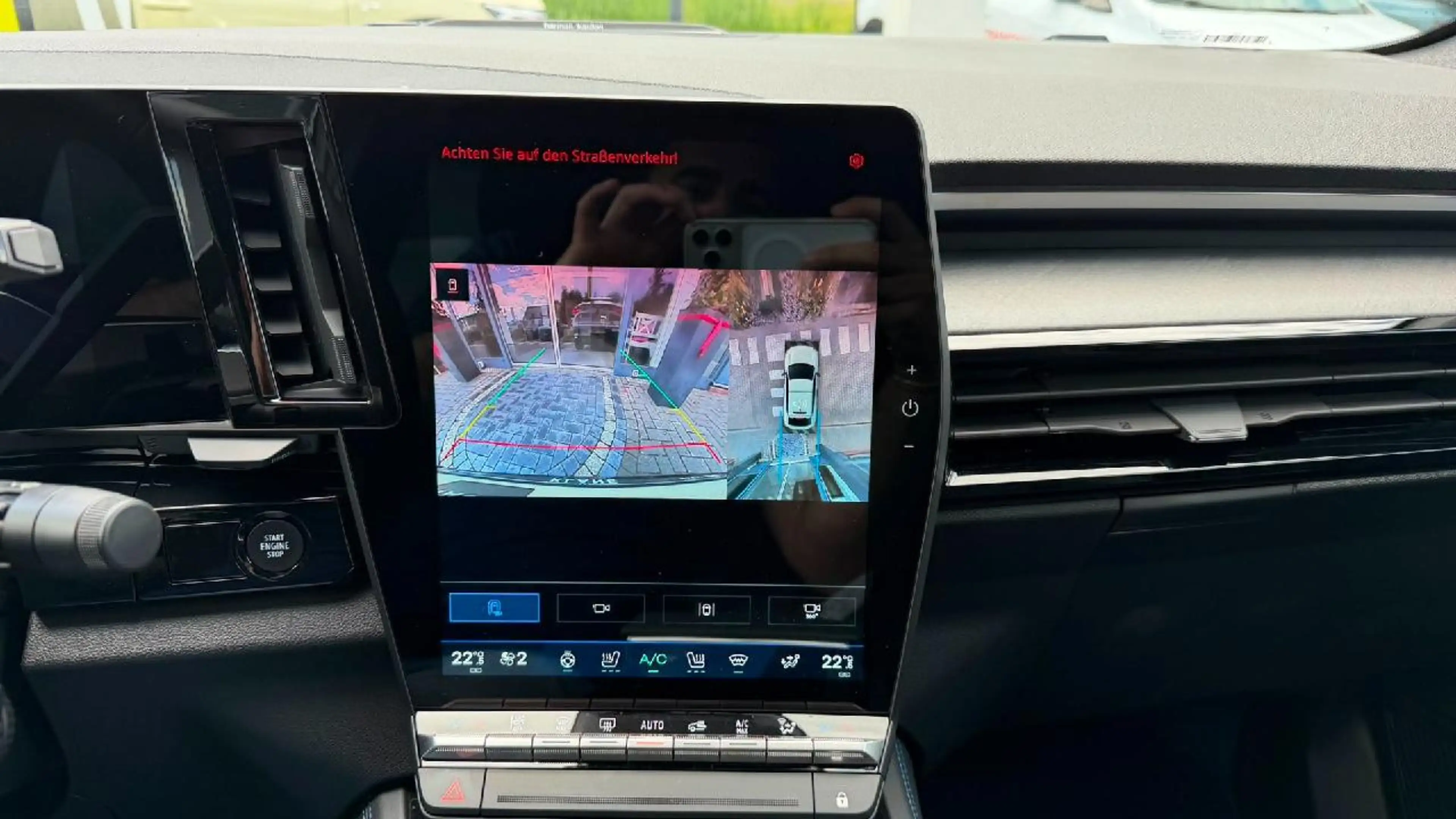 Renault Rafale 300 E-Tech Plug-in Hybrid 4x4 Esprit Alpine — photo 13