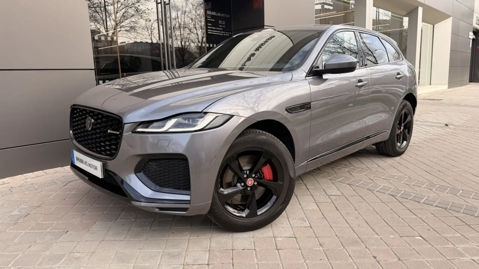 Jaguar F-Pace 2.0 l4 PHEV R-Dynamic S Aut. AWD 404 Gris - 1