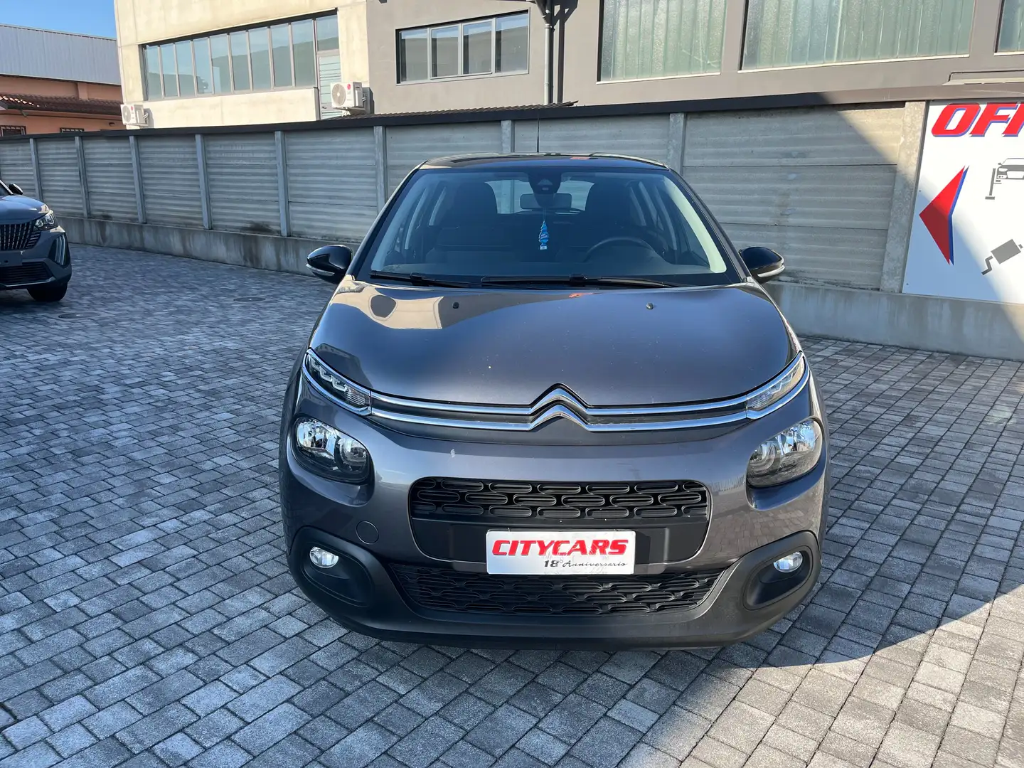 Citroen C3 1.2 puretech Feel  Ok Neopatentati !! Grigio - 2