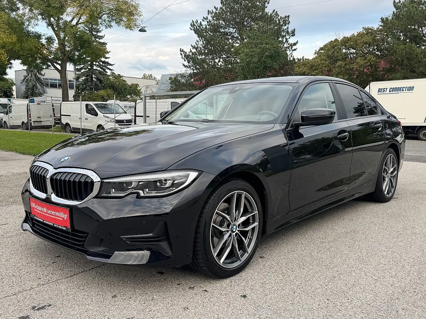 BMW 320 d xDrive Aut. / NAVI / LED / RFK / Schwarz - 1