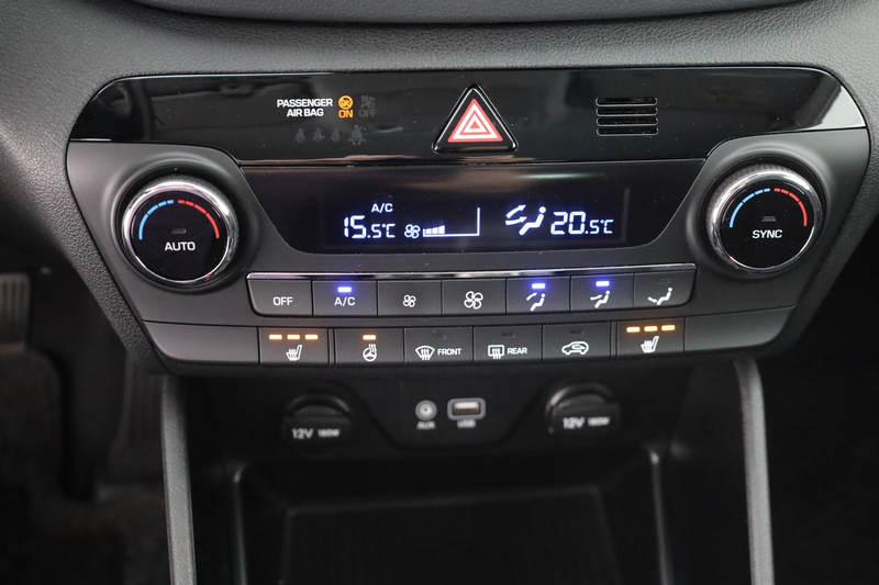 Hyundai TUCSON 1.6 T-GDI Trend 4WD LED Navi Sitzheizung — photo 12