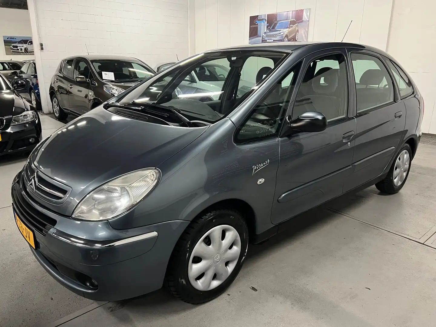 Citroen Xsara Picasso 1.6i-16V Caractère AIRCO / TREKHAAK Grau - 2