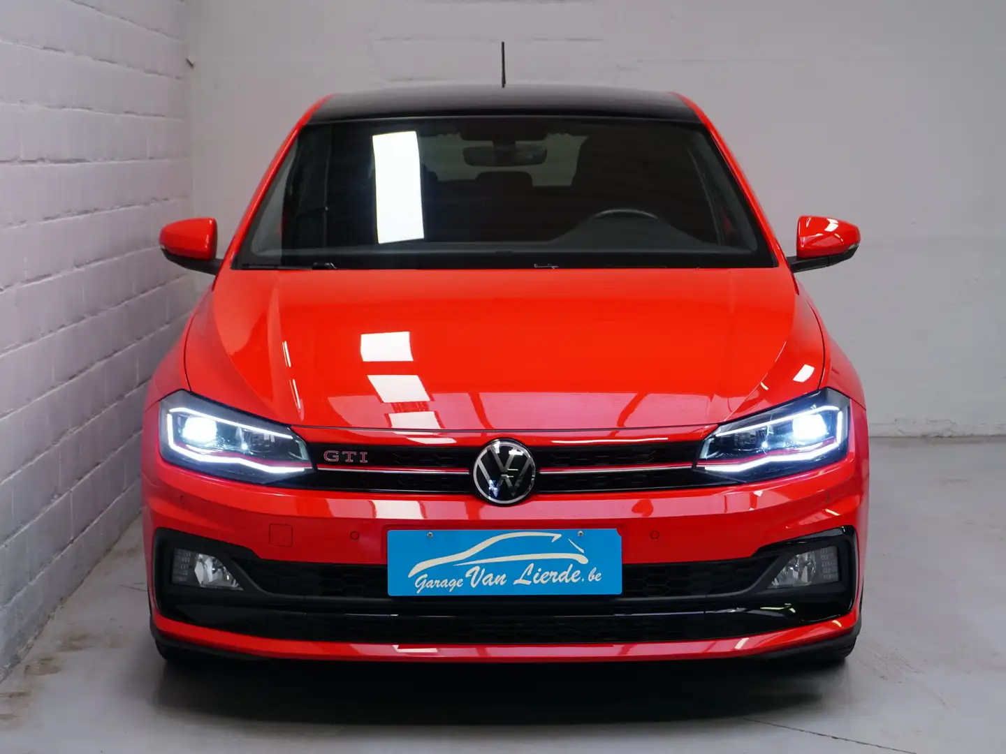 Volkswagen Polo GTI Polo 2.0 TSI OPF DSG GTI - 200pk - Pano schuifdak Rood - 2