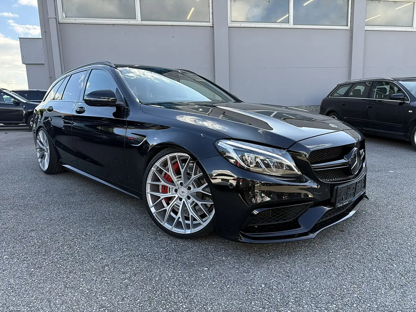 Mercedes-Benz C 63 AMG C 63 S AMG Schwarz - 2
