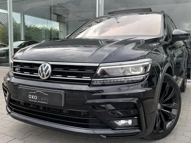 Volkswagen Tiguan 2.0 TDI 150CV DSG / 3x R-Line / Platinium / Black Edition / Xenon / Toit Pano / Camera 360 / Jantes 20 / Attache Remorque