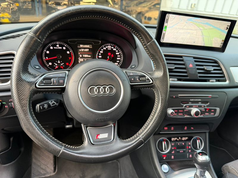 Audi Q3 2.0 TFSI quattro Sport Pro Line S - Pano Carplay K — photo 34