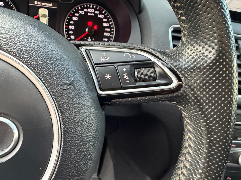 Audi Q3 2.0 TFSI quattro Sport Pro Line S - Pano Carplay K — photo 29