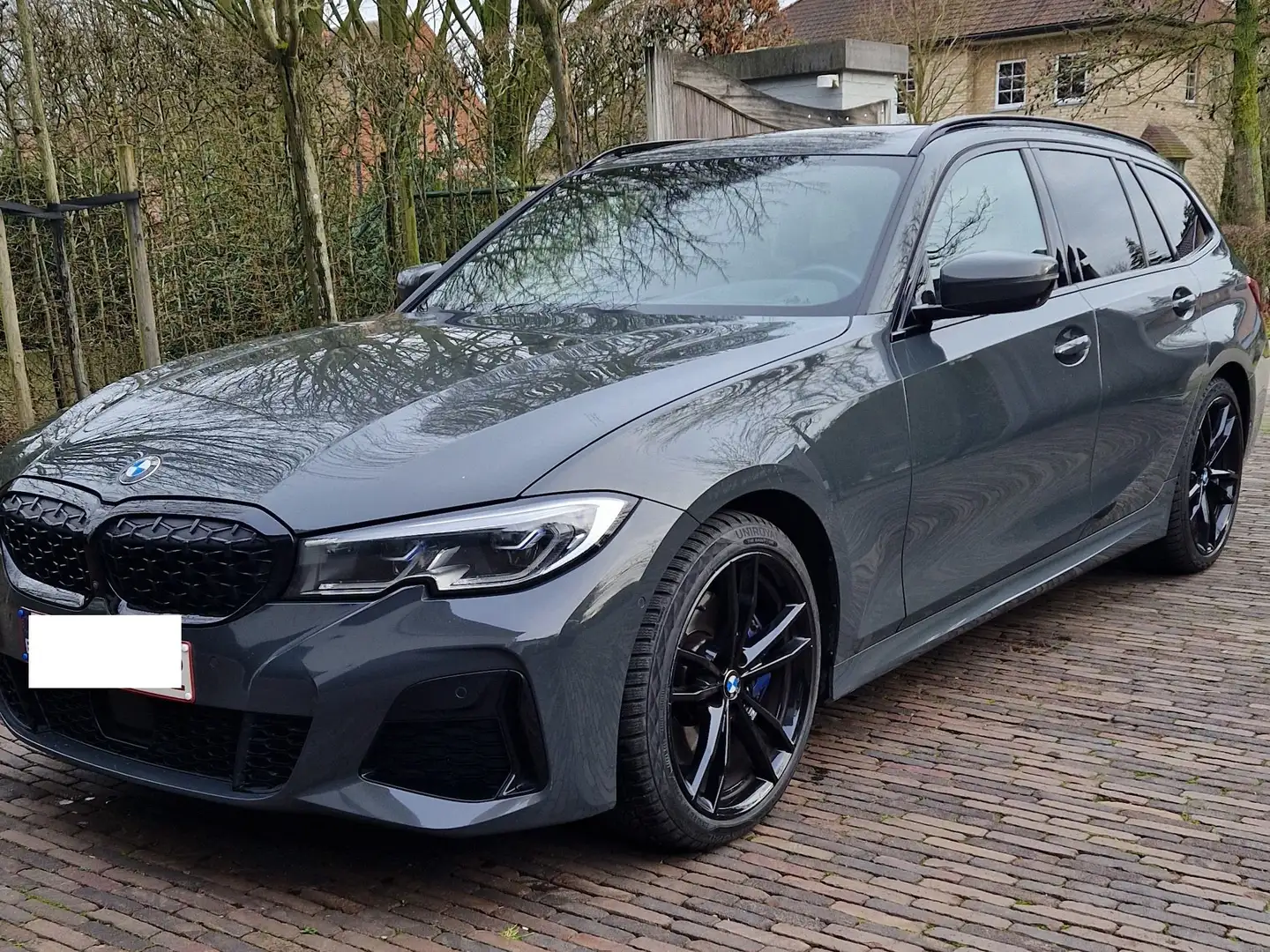 BMW 340 M340i Touring xDrive Grijs - 1