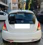 Lancia Ypsilon Ypsilon 1.2 69 CV 5 porte Silver Weiß - thumbnail 4
