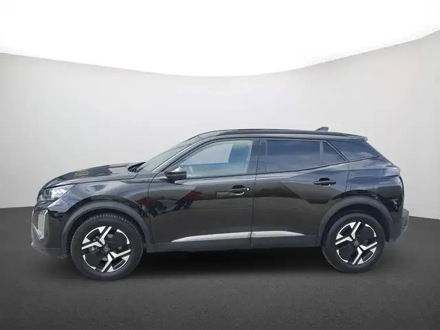 Peugeot 2008 view 4