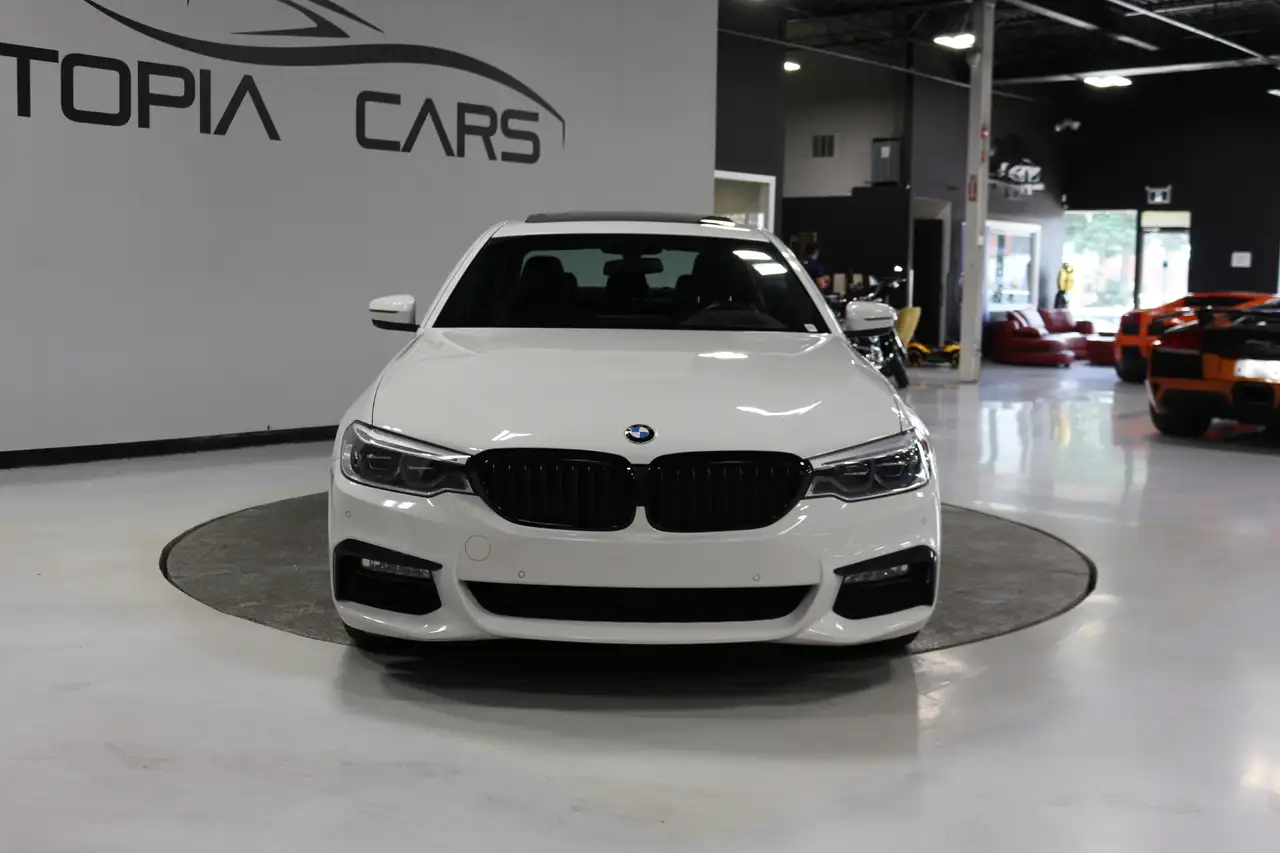 BMW 5 Series снимка BMW 5 Series